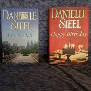2 Danielle Steel books A PERFECT LIFE & HAPPY BIRTHDAY Hardcover Novel